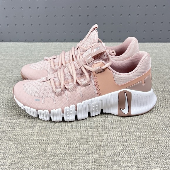 Nike Free Metcon 5 Pink Oxford Training Shoes DV3950-600 New Women's Size 8 - Picture 2 of 10